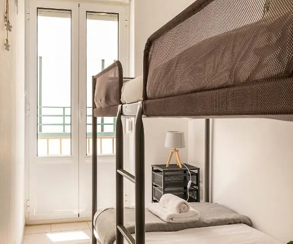 Flowers House Nazaré