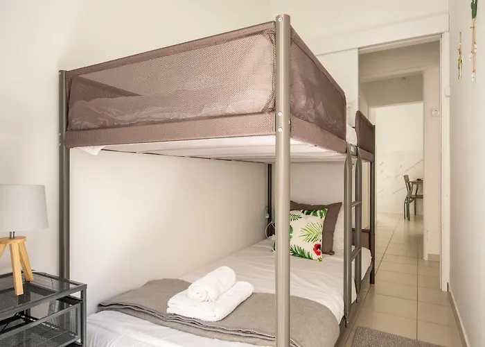 Apartament Flowers House *