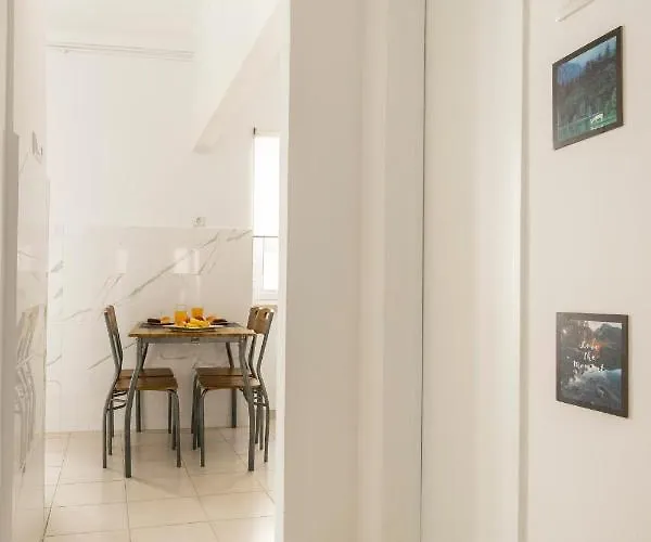 Flowers House Apartament *